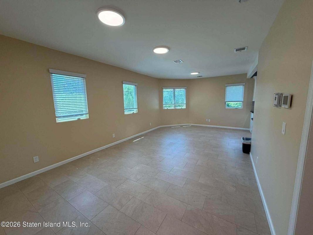 237 South Ave - Photo 4 of 14