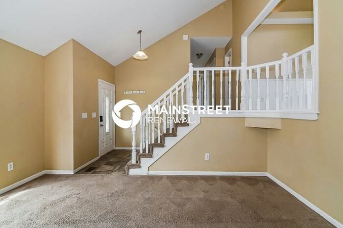 208 W Calico Dr - Photo 3 of 15