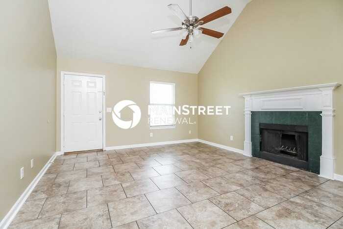 2512 Moore Way - Photo 3 of 16