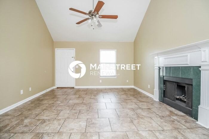2512 Moore Way - Photo 4 of 16