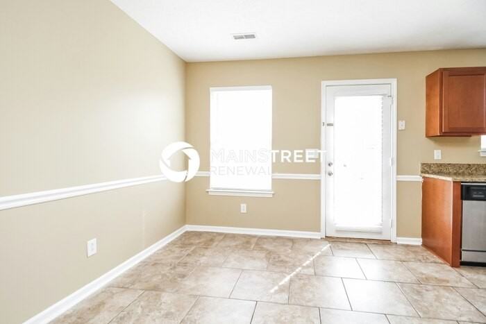 2512 Moore Way - Photo 5 of 16