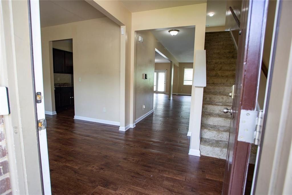 141 Westin Way - Photo 6 of 50