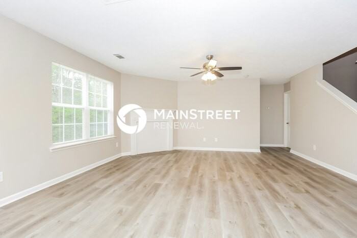 3809 Swan Ridge Dr - Photo 2 of 17