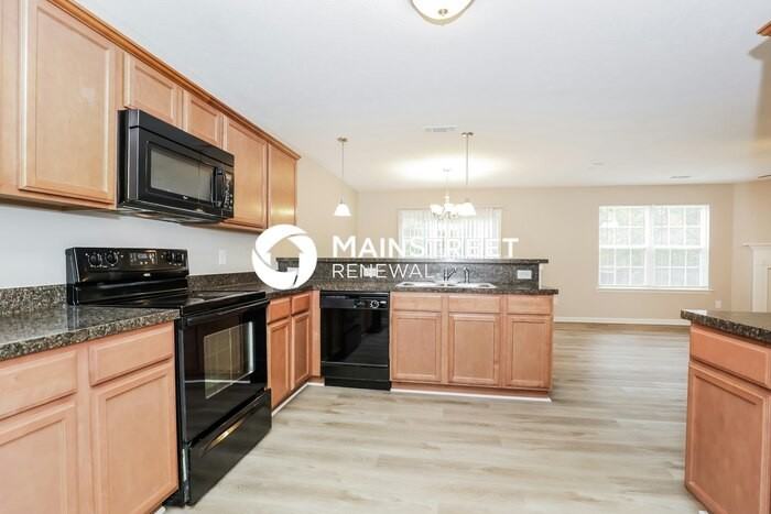 3809 Swan Ridge Dr - Photo 5 of 17