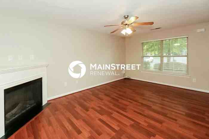 3022 Broadleaf Trail Road - Photo 4 of 17