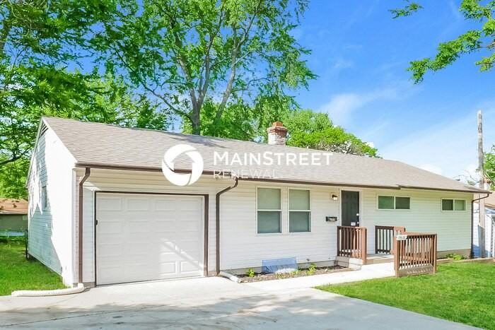 7910 Longview Rd - Photo 4 of 16