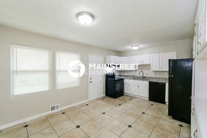 7910 Longview Rd - Photo 7 of 16