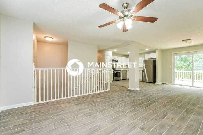 10124 Settlers Grove Rd Ne - Photo 5 of 17
