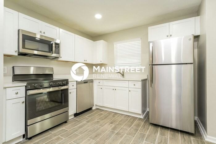 10124 Settlers Grove Rd Ne - Photo 7 of 17