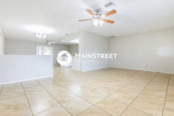 5655 Stephens Rd - Photo 3 of 16