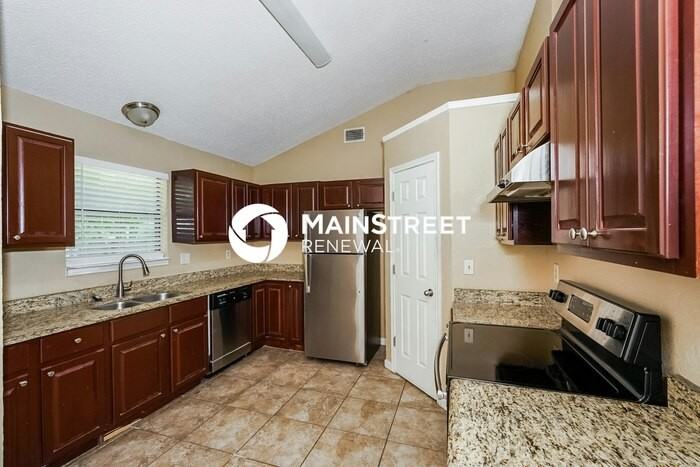 7937 Camelot Rd - Photo 7 of 16