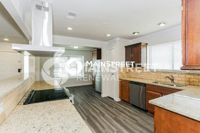 2401 Cypress Dr - Photo 7 of 16