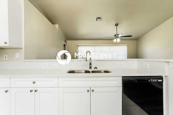3506 27th St Sw - Photo 7 of 16