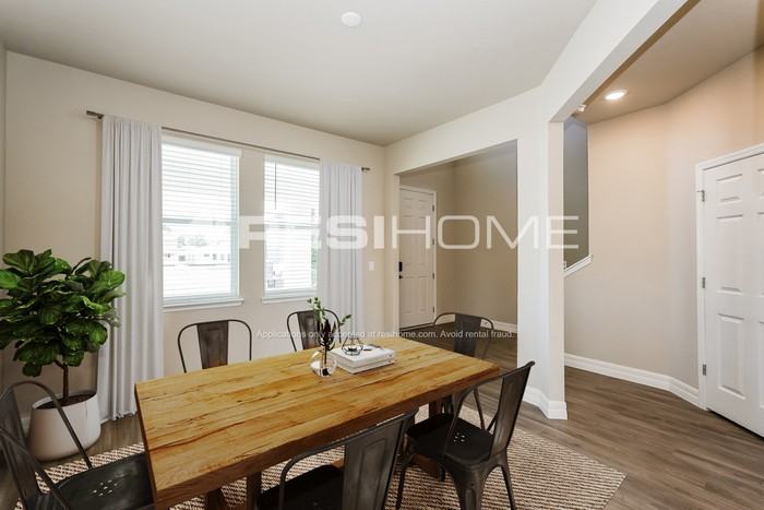 1612 Diane St - Photo 5 of 18
