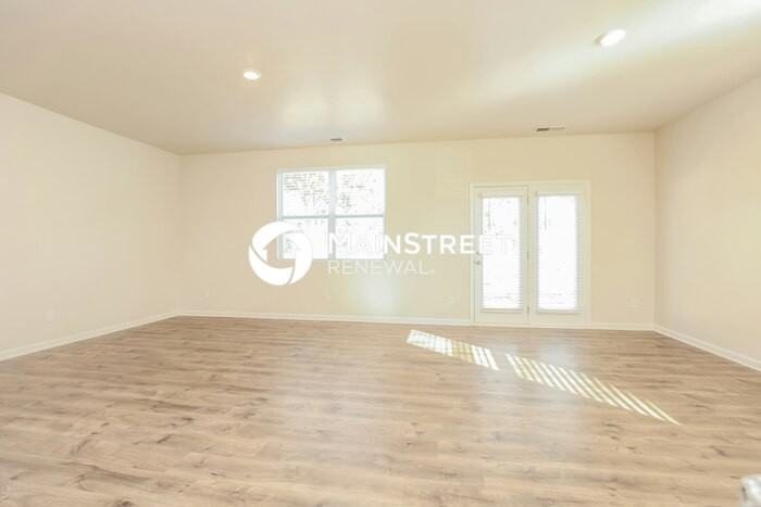 230 Willy Mae Rd - Photo 3 of 17