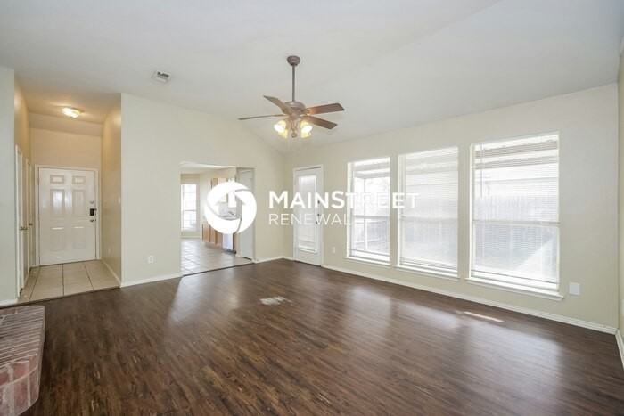 1116 Darren Dr - Photo 5 of 16