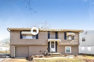 featured image of 8173 Ne San Rafael Dr