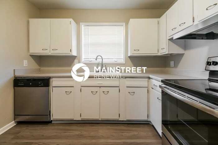 8173 Ne San Rafael Dr - Photo 7 of 17