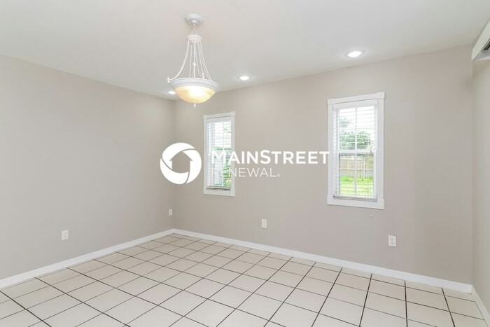 4295 Natchez Ter - Photo 6 of 16