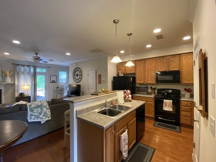4646 Altha St - Photo 5 of 24