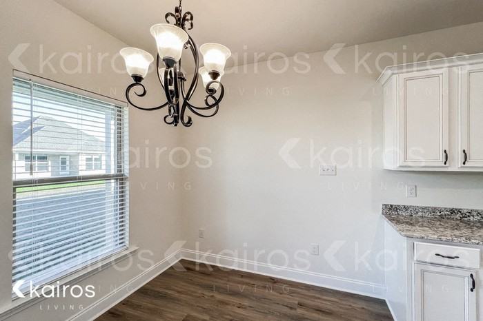 21150 Chardonnay Dr - Photo 7 of 15