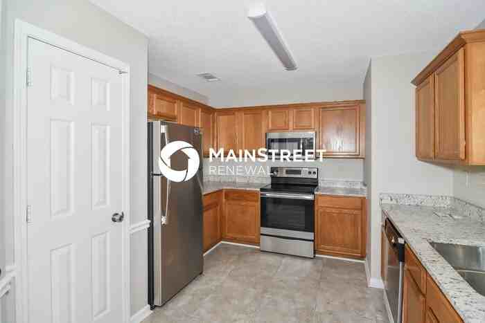 7154 Amberly Way Dr - Photo 7 of 17