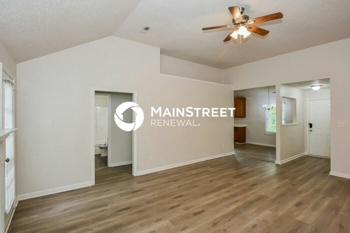 14008 Galveston Cir Sw - Photo 5 of 16