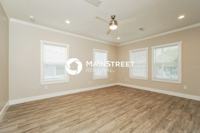 3418 Avoca Dr - Photo 7 of 16