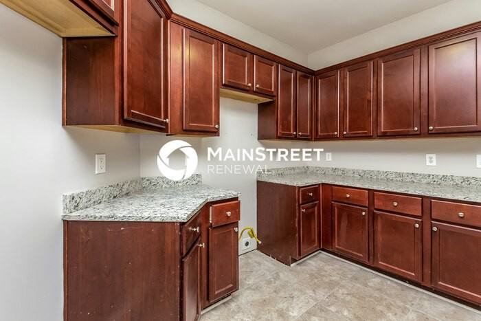 2641 Freemont St - Photo 7 of 18