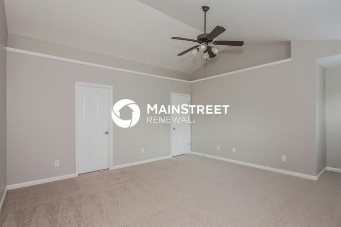 12416 Oakton Hunt Dr - Photo 7 of 17