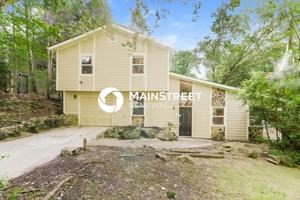 featured image of 2837 Alexandria Dr Sw