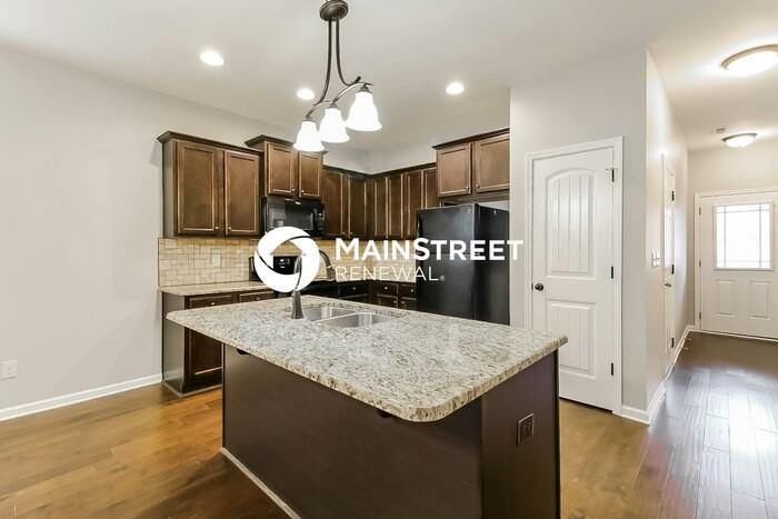 142 Golden Gate Pkwy - Photo 7 of 16