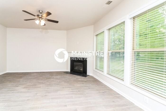 3728 Upland Dr - Photo 7 of 18