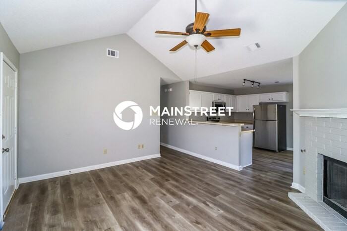 6912 Lagrange Hill Rd - Photo 6 of 17