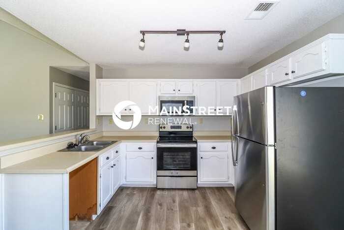 6912 Lagrange Hill Rd - Photo 7 of 17