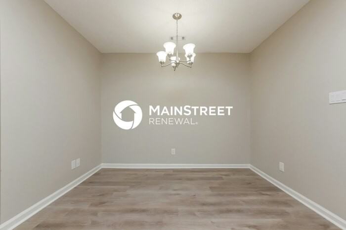 505 Rosehill Dr - Photo 7 of 16