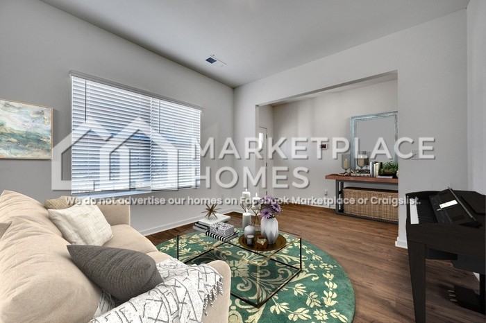 1027 Park View Dr - Photo 3 of 34