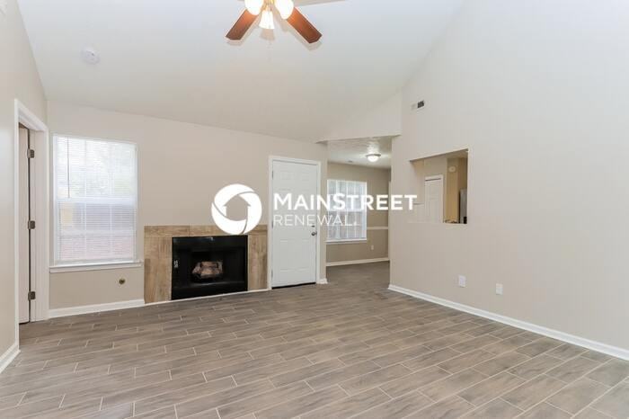 330 Fallview Dr - Photo 6 of 16