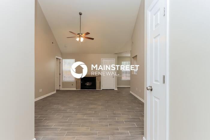330 Fallview Dr - Photo 7 of 16