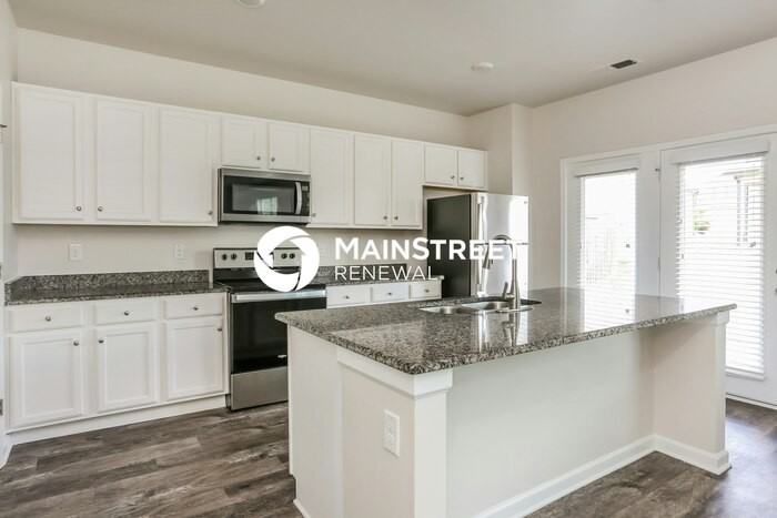 248 Hamilton Pointe Dr - Photo 7 of 18
