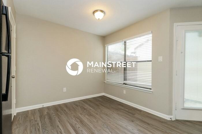 331 Angelina Dr - Photo 6 of 16