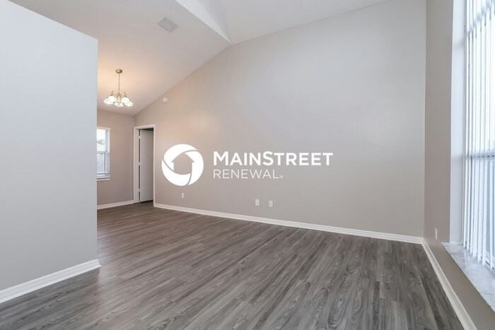 852 San Jose Ct - Photo 3 of 16