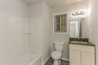 100 Terrace Dr Ne #4 - Photo 6 of 13