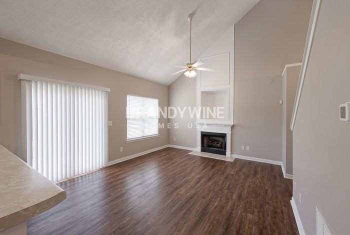 2168 Wingfoot Pl - Photo 4 of 24