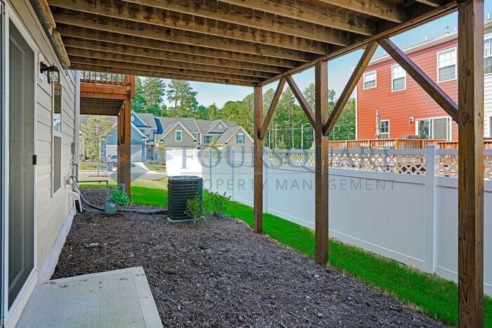 107 Cross Country Way - Photo 6 of 31