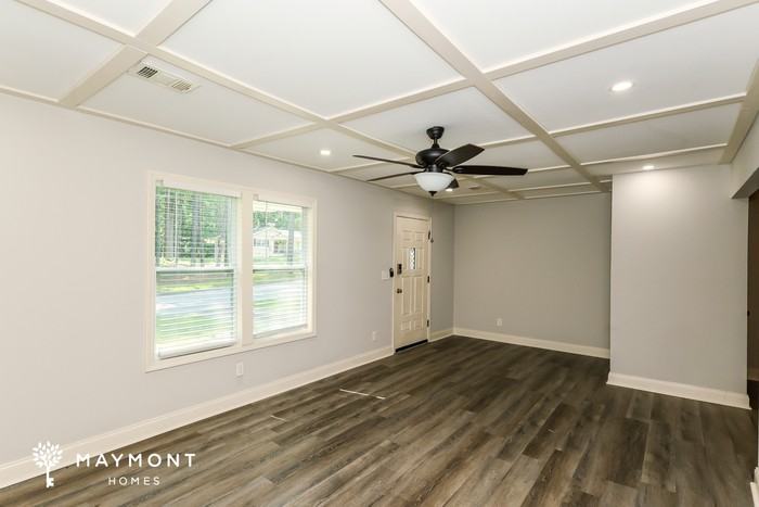 6030 Stonewall Dr - Photo 4 of 15
