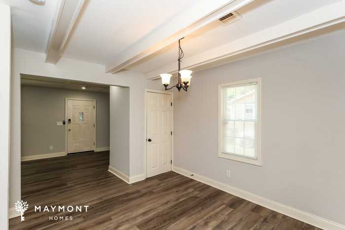 6030 Stonewall Dr - Photo 7 of 15