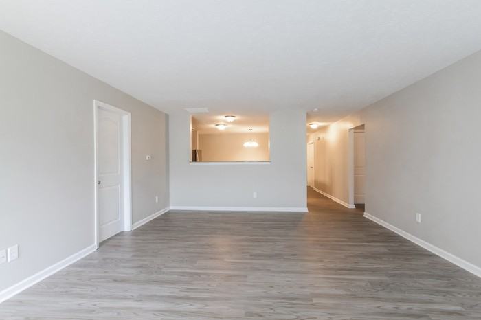 224 Rolling Ridge Dr - Photo 2 of 10