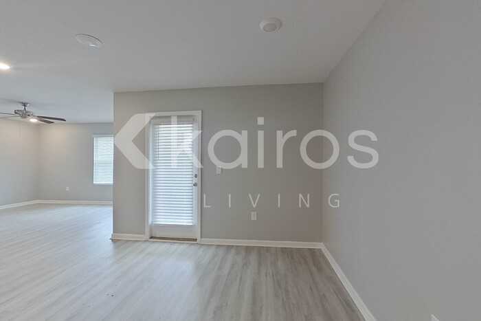 4675 Malay Cir - Photo 5 of 32