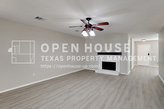 1305 Highcrest Dr - Photo 4 of 23